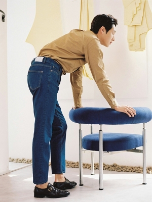 GOTT Raw Regular Tapered Denim - Indigo