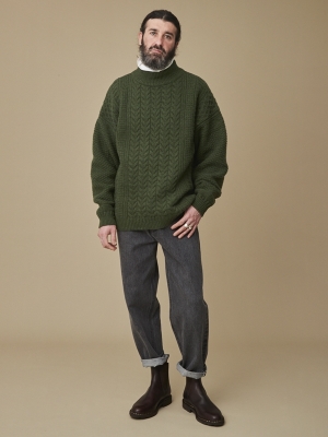 Yashiki Seijaku High Neck Knit - Moss Green